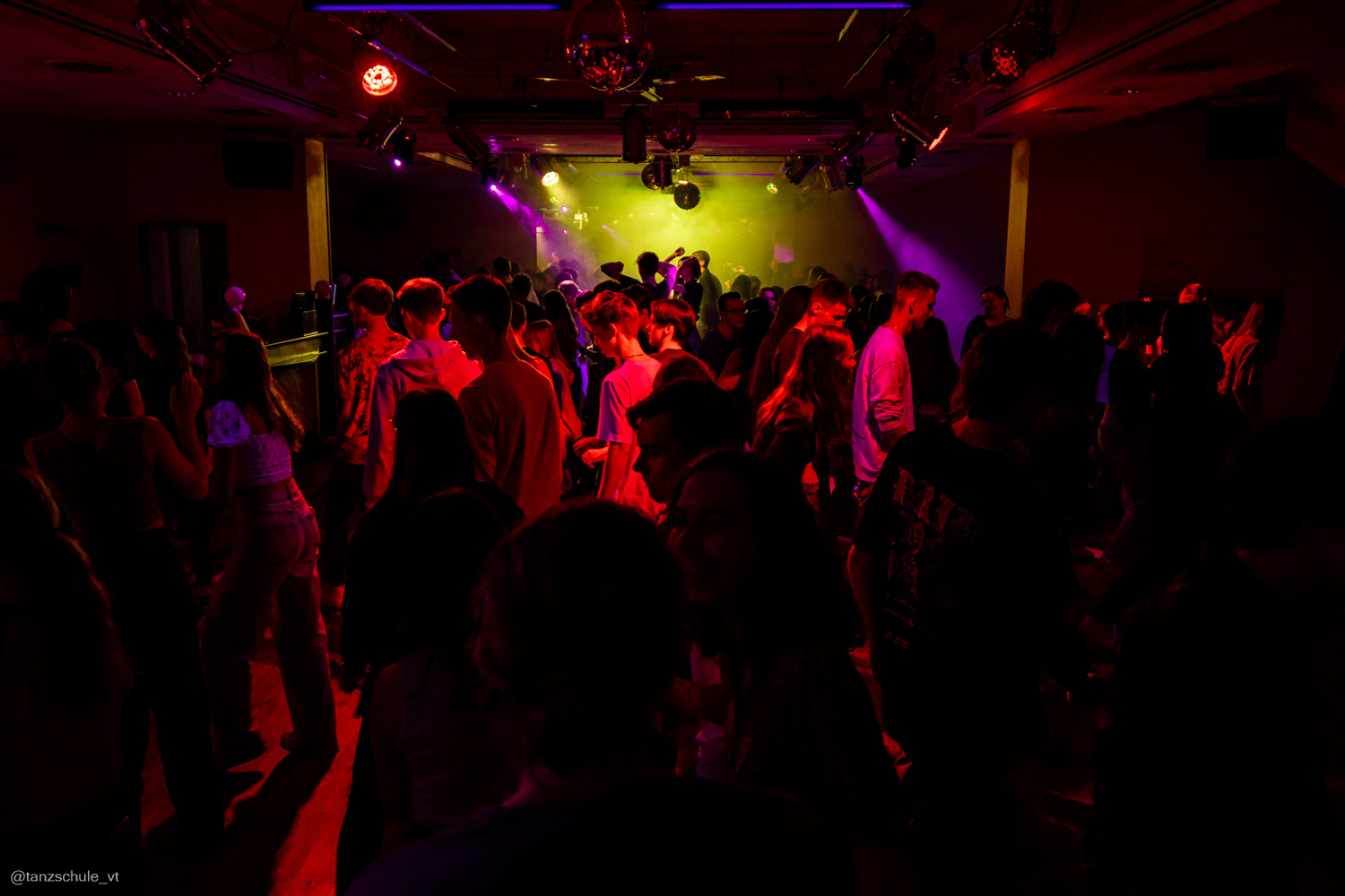 20230325 Ballcheck Tanzparty 5039